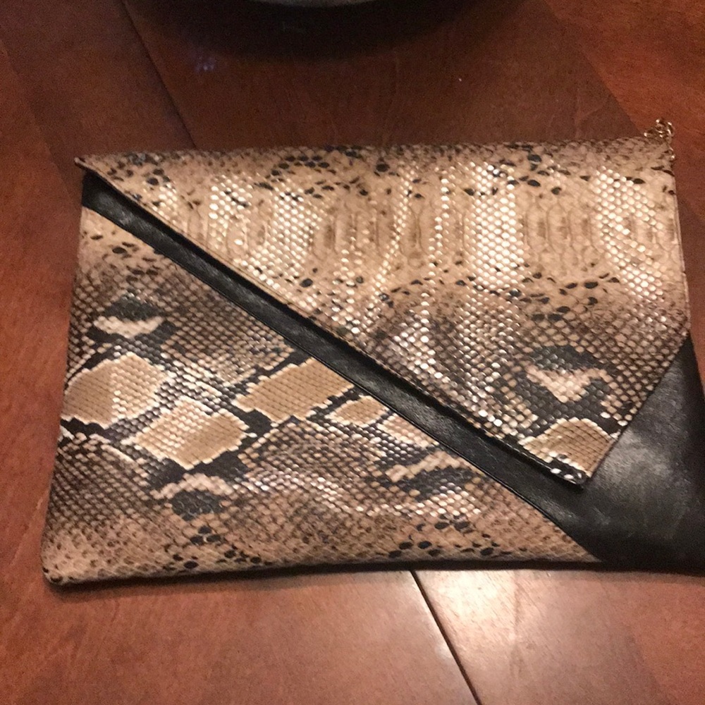 Envelope Clutch
